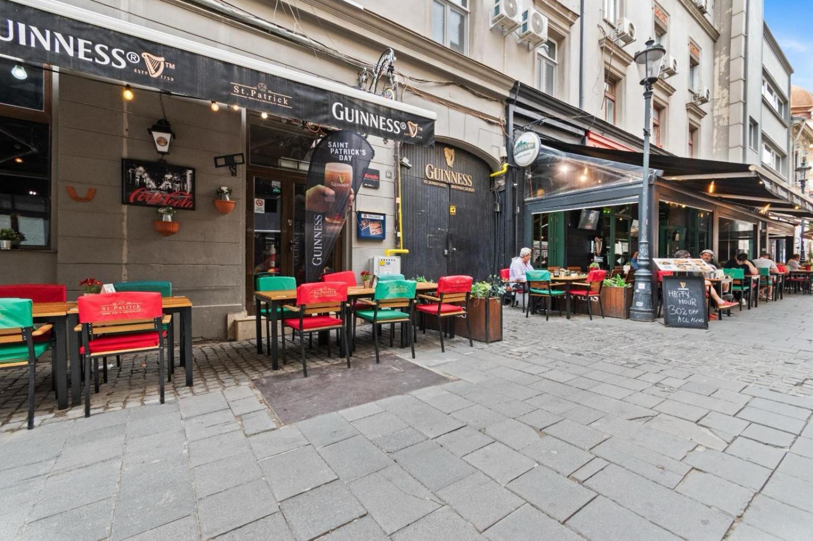 Old Town Fun & Spa Bucharest Exterior photo